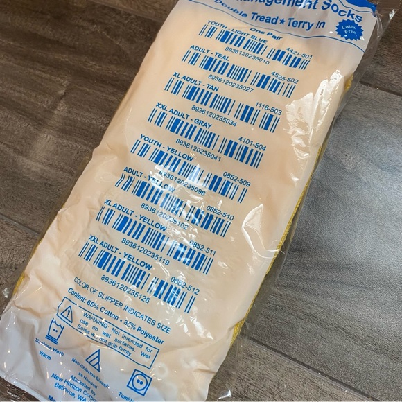 NEW Premi Care Fall Management Grippy Socks - Size L - Set of 4 - Picture 3 of 4